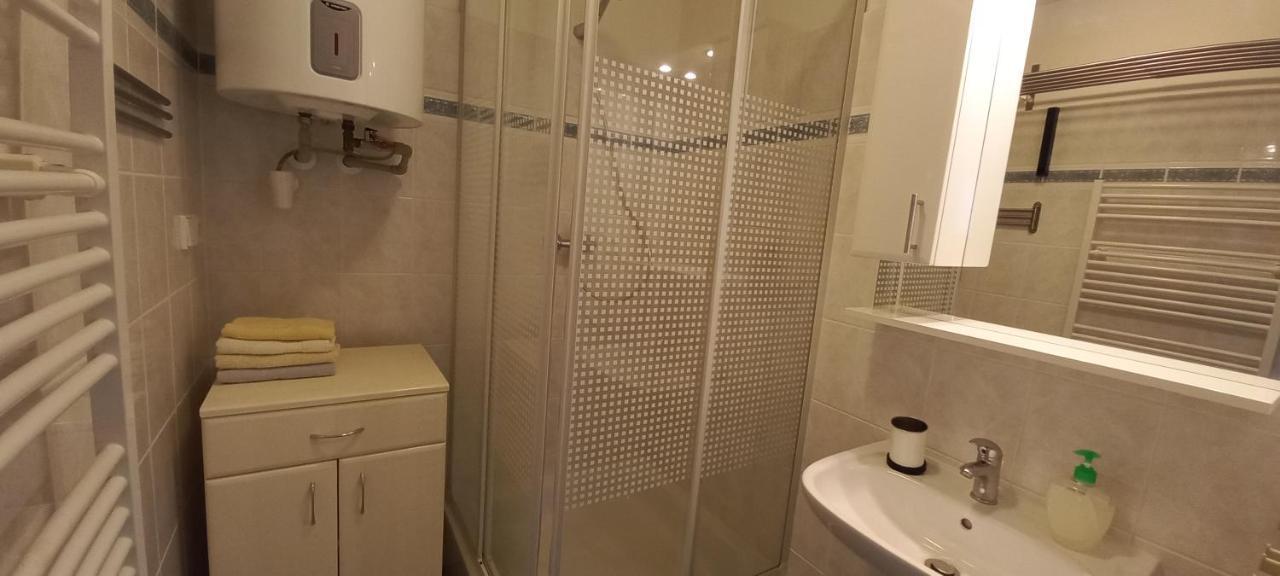 Horní Mísečky 3kk mezonet E25 u sjezdovky Skiareál, max 6 osob Exterior foto